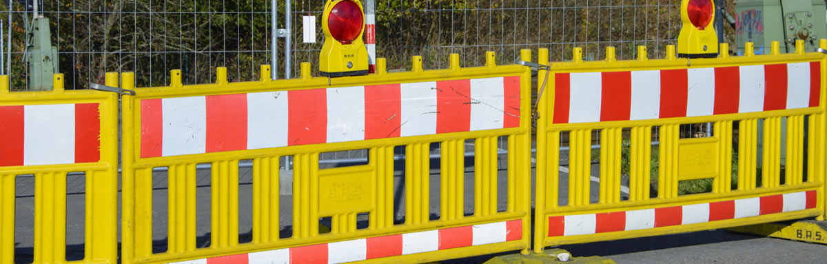 Verkehrssicherer – Schutz- und Leiteinrichtungen Verkehrswege